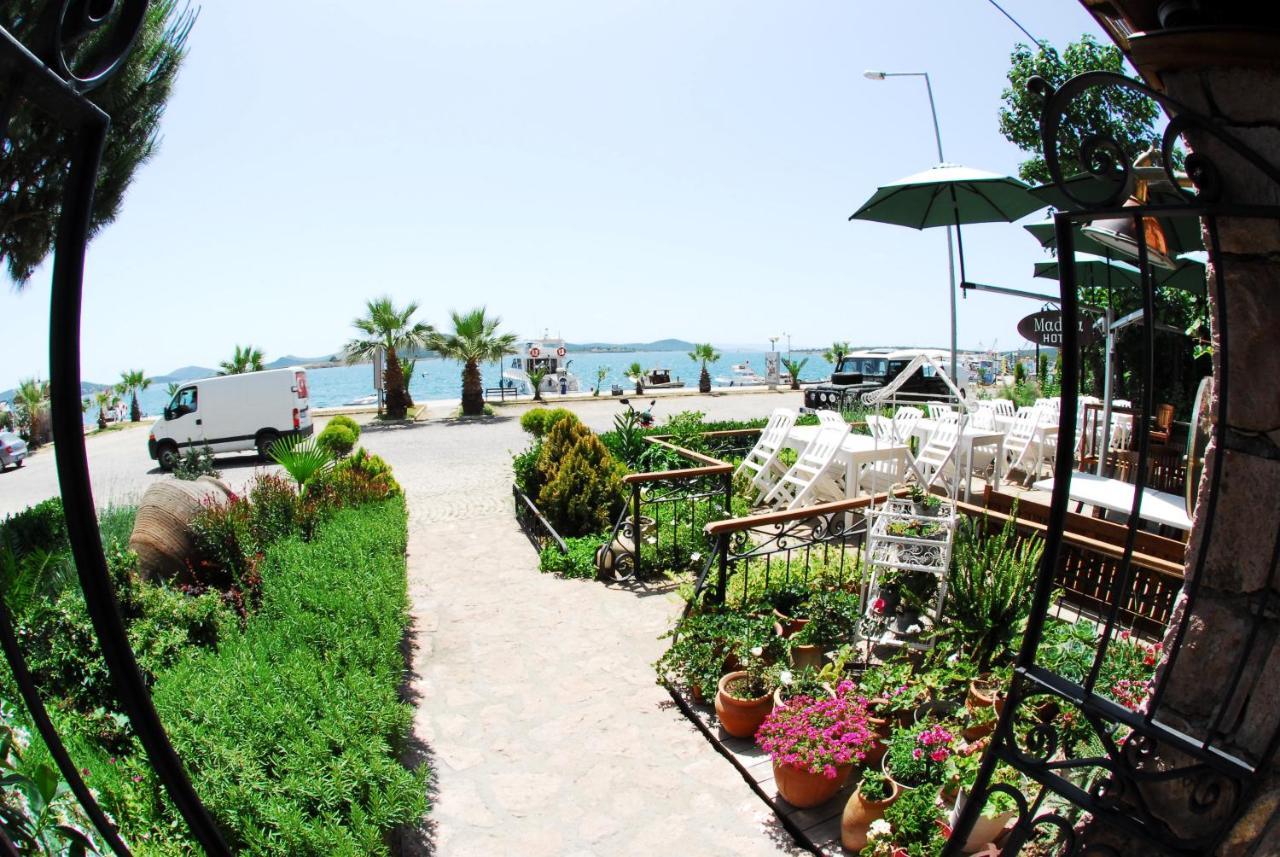 Aliye Hanim Hotel Айвалык Экстерьер фото
